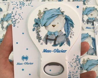 Faveur aimantée personnalisée d'ouvre-biberon pour baby shower : Magnet cadeau pour nouveau-né
