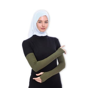 Sporty Arm Sleeves with Finger Cut | Sporty Combed fingerless gloves | Cotton Hijab Arm Sleeves | Hijab Accessory