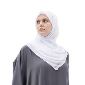 Elegant Chiffon Hijab Wrap | Lightweight Headscarf for Muslim Women | Modest Islamic Gift Shawl