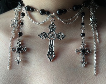 cross of darkness, gothic necklace