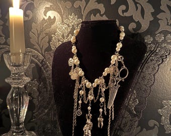 through the looking glass choker