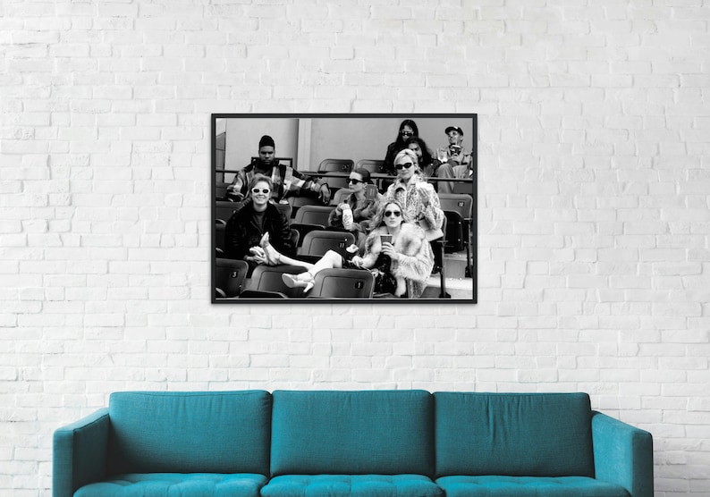 Sex and the City Vintage- Nostalgic Black and White Photo - Iconic TvShow female friendship - Stylish Horizontal Digital Print image 1