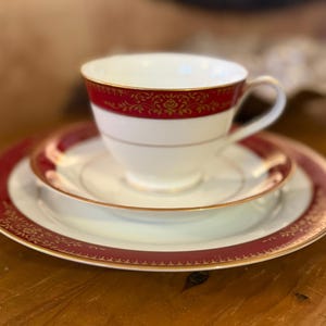 Noritake Goldmere - Etsy