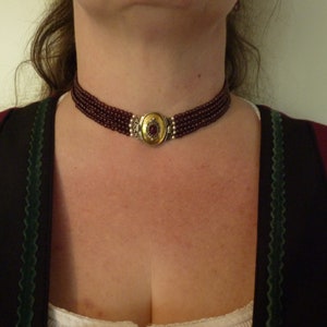 Collier goitre, collier goitre traditionnel avec fermoir grenat et argent, plaqué or, 5 rangs image 7