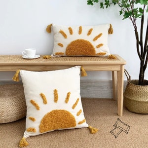 Housses de coussin Boho Chic Sunrise - Ensemble de coussins à la taille et canapé pour un design bohème mignon - Accents bohèmes vibrants pour la maison