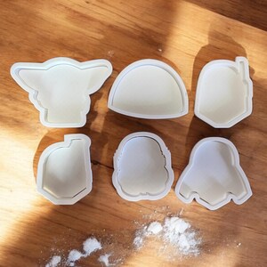 Star Wars Themed Cookie Cutters - Jedi-Worthy Collection for Galactic Parties