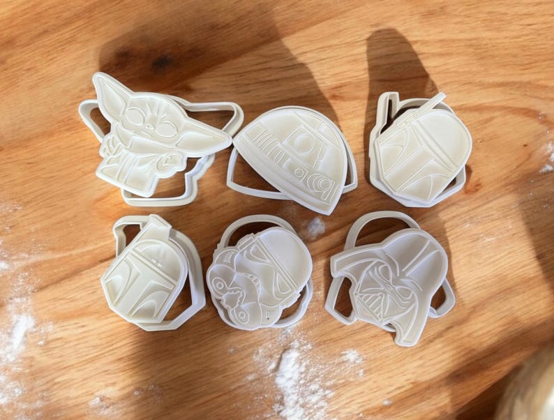 Star Wars Themed Cookie Cutters - Jedi-Worthy Collection for Galactic Parties