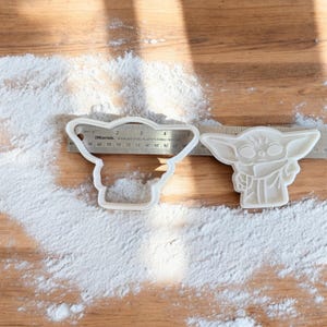 Star Wars Themed Cookie Cutters - Jedi-Worthy Collection for Galactic Parties