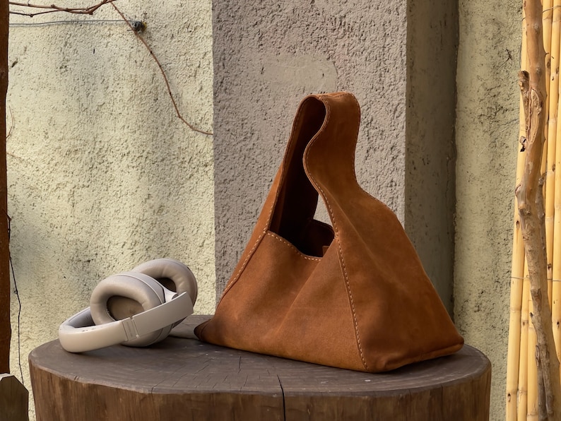 Leather Bag Pattern: DIY Small Hobo Purse Sewing Template (PDF Pattern) image 4