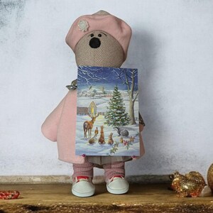 Winterlanschaft mit Weihnachtsbaum und Tieren (Audrey Tarrant, Kunstpostkarten TAURUS)