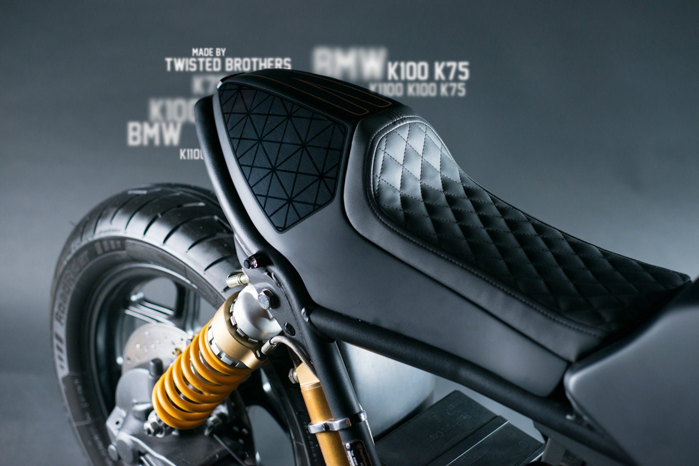 ひ*ん様 BMW K100RS 純正シート (黒) ひ*ん様 BMW K100RS 純正シート (黒) i-img1200x1200-