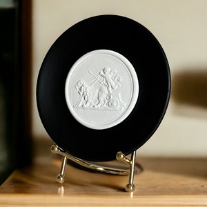 Decorative Plate With Intaglio, Ancient Art Beige Decor Plate, Intaglio Art Plaster