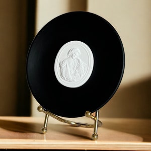 Decorative Plate With Intaglio, Ancient Art Beige Decor Plate, Intaglio Art Plaster