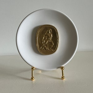 Decorative Plate With Intaglio - HERCULES MEDIUM, Ancient Art Beige Decor Plate, Intaglio Art Plaster