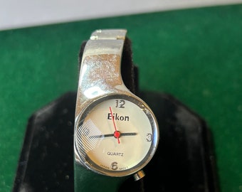 Eikon quartz watch discount