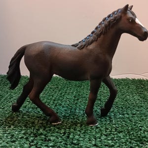 Schleich Custom Thoroughbred Mare