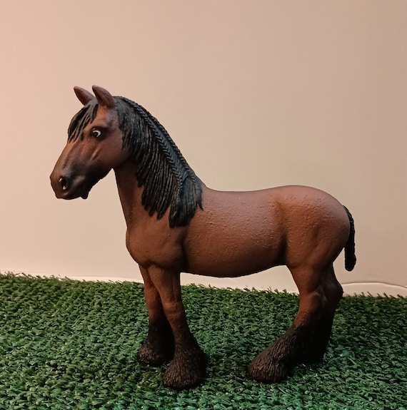 Bride De Saut Shires Velociti – Figure 8 – Cob – Marron – Anatomique Rembourrée