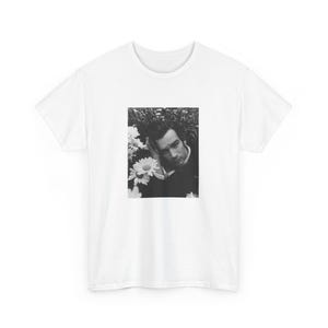 Matty Healy Unisex Tee | 1975 Matty Healy Photoshoot T-Shirt - Gift For Birthday, Christmas, Anniversary