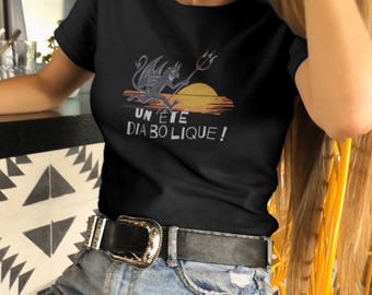 Women's organic cotton t-shirt - Devil on the beach at sunset - "A devilish summer" - Original summer style