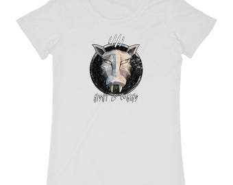 Organic Women's T-Shirt - Werewolf "Night is Coming" - Mystical and Eco-Friendly Design