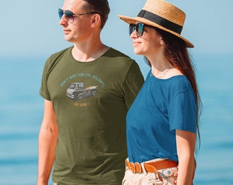 Unisex organic cotton t-shirt - Eco-friendly surfing Holidays Surf 2 - Sustainable and comfortable fashion