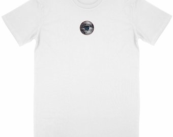 Unisex organic t-shirt – "Don't worry, we're watching you" – Eye of surveillance & humor