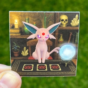 Pegatina de Pokémon Espeon Tarot Reader - Vinilo impermeable de 2x2 pulgadas de grosor con gráficos retro