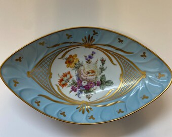 Limoges France Bol oblong en porcelaine florale avec bordure dorée 8,5 po. X 4,5 po.