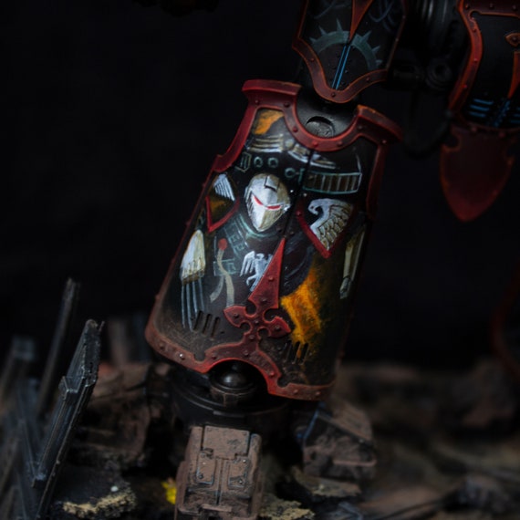 Buy Painted Imperial Knight Castellan Raven Guard Tribute House