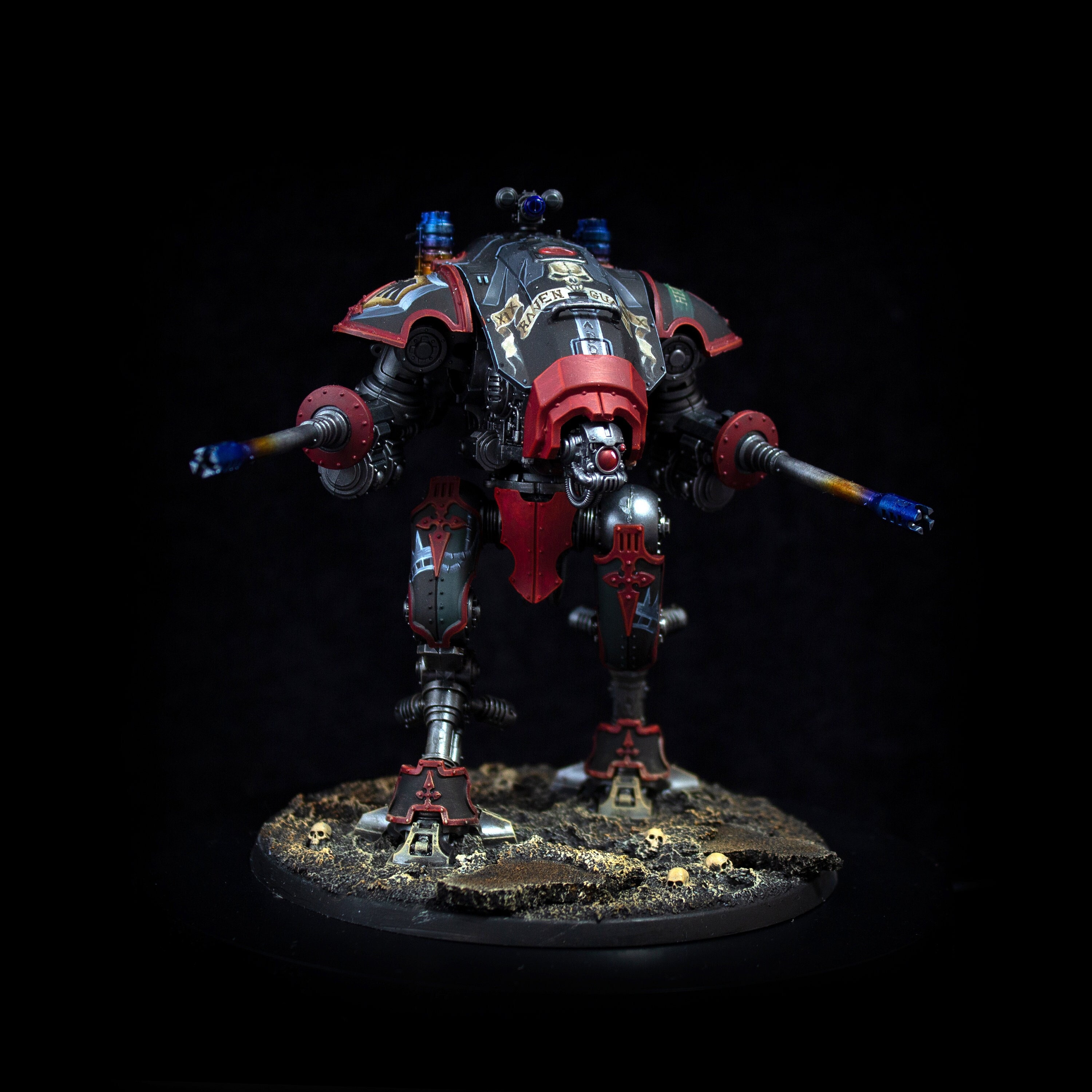 Armiger Helverine Raven Guard Imperial Knight Painting Commission