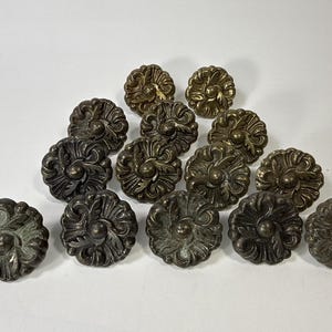 14 French Provincial Flower Brass Knob Drawer Pulls Antique Style G1