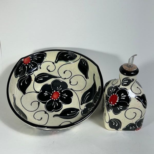 Beautiful Spanish made, Mediterranean style Salad Bowl and oil/dressing cruet bold flowers in red and black