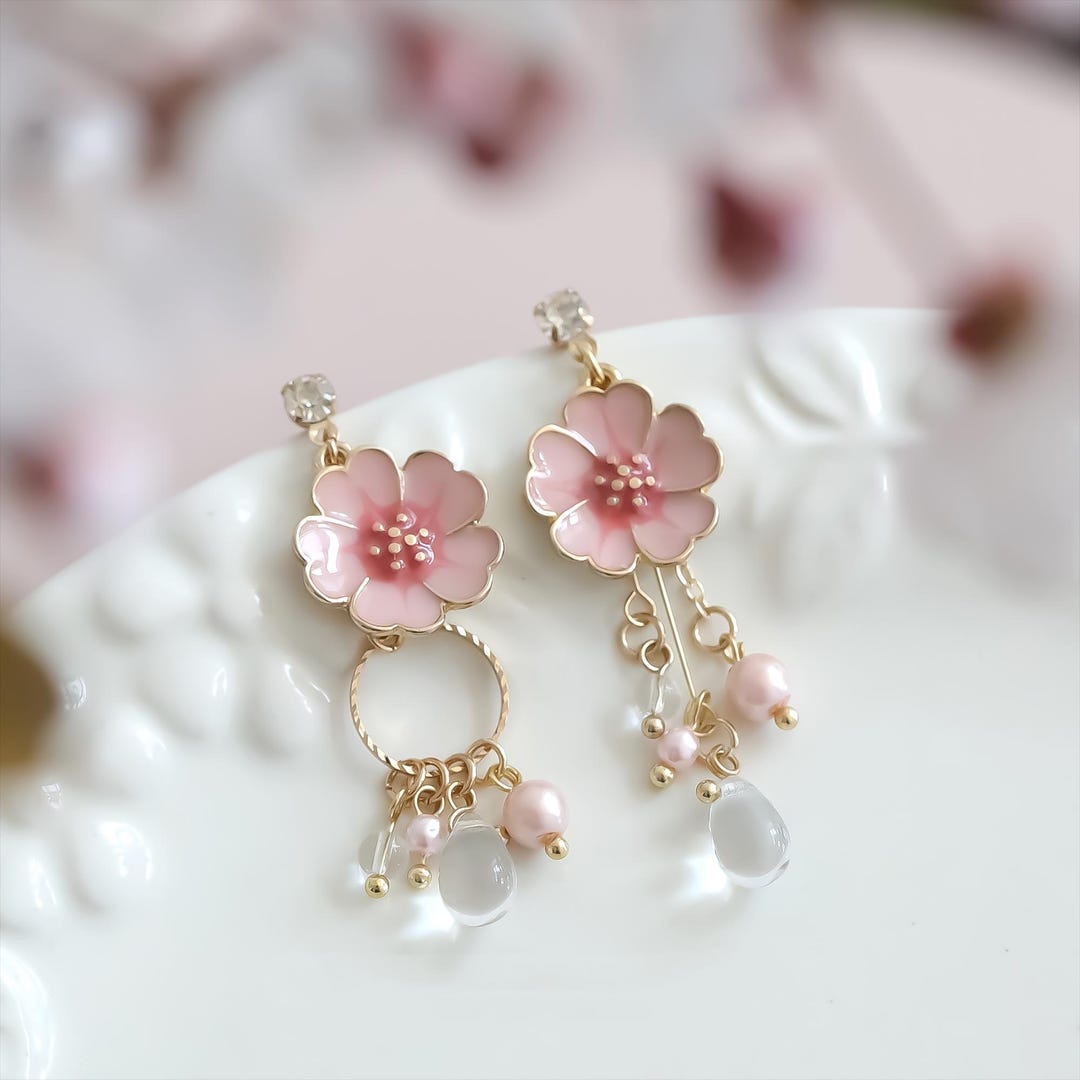 ◆VINTAGE HOLLYWOOD◆ Rose Blossom Pearl Earrings VH2435EA00 MUSINSA | VINTAGE HOLLYWOOD Rose Blossom Pearl