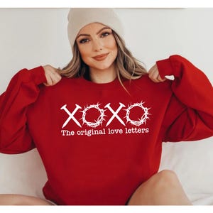 XOXO Las cartas de amor originales, camiseta con versículo bíblico, sudadera con Jesús, sudadera cristiana, regalo religioso de San Valentín, regalo para amantes de Jesús, camiseta XOXO
