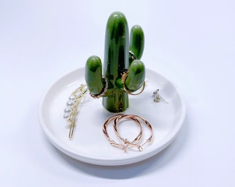 Quirky Cactus Jewelry Dish - Ceramic Ring Holder with Storage Tray, Unique Succulent Decor, Gift for Plant Lovers