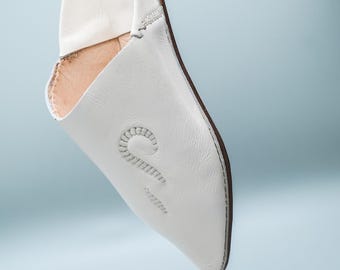 Męskie skórzane kapcie Belgha z Maroka: tradycyjne buty kulturowe
