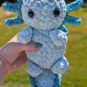 Pelúcia de axolote de crochê, amigurumi de axolote feito à mão para crianças