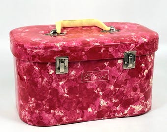 Vintage Lady Ascot Pink Train Case Vanity Makeup Box 60's Retro Travel Bag