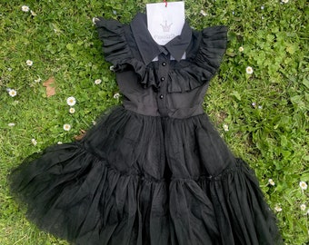 Vestido de miércoles - Traje de cosplay de fiesta para niñas / Disfraz de Halloween / Vestido negro único / Ropa elegante para niños / Calidad comprobada