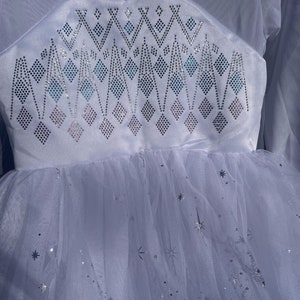 Robe Elsa enchantée pour fille Déguisement princesse La Reine des neiges, tenue de fête d'anniversaire pour enfant, robe de carnaval cosplay, déguisement princesse des glaces magique image 5