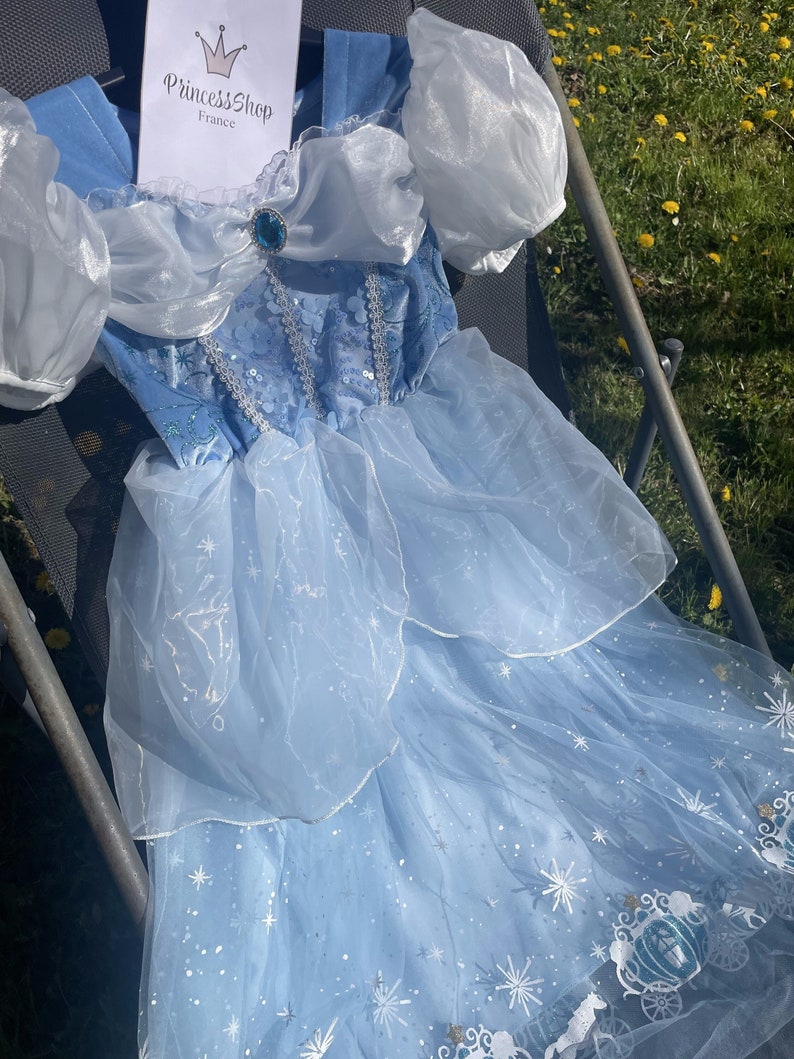 Robe Cendrillon enchanteresse pour fille Robe d'anniversaire de princesse à sequins Déguisement conte de fées pour enfants image 2