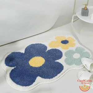 Daisy Floral Bath Mat, Washable Absorbent Non Slip Bathroom Rug, Flower Bathroom Mat, Colourful Bathroom Decor
