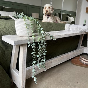 Handmade Reclaimed Wood End of Bed Bench: Rustic Scaffold Board afbeelding 5