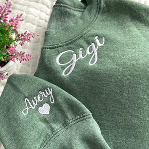 Embroidered Gigi Sweatshirt: Personalized Grandkid Names, Grandma Gift