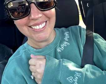 Custom Embroidered Army Mom Comfort Colors Sweatshirt - Military Mama Sweater - Proud Mom Apparel - Parents of Soldier