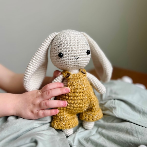 Crochet Bunny Pattern, Amigurumi Crochet Pattern, Animal Crochet Pattern, Crochet Overall Pattern, Beginner Crochet, Clothes Crochet Pattern