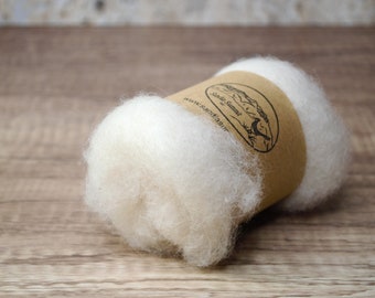 Ivory Warm White MAORI WOOL, 1 ounce, Needle Felting Wool Batt by DHG