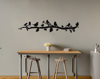 Arte de pared de metal con pájaros en una rama: decoración para interiores y exteriores