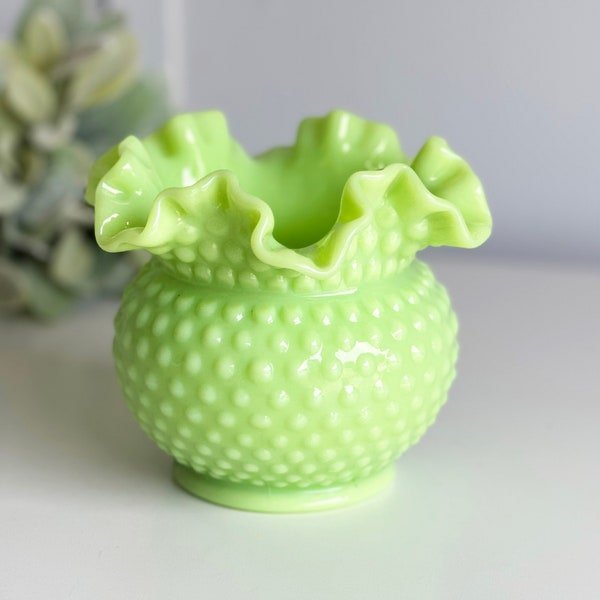 Vintage Fenton Uranium Green Milk Glass Hobnail Ruffled Rose Vase, Fenton Uranium Bowl 1950s, Antique Glow In The Dark Vase, Vaseline Glass