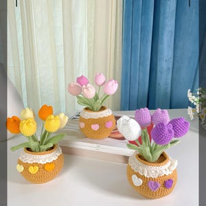 Handmade Crochet flower in Pot – Perfect Gift for Any Occasion, desk decoration, home decoration